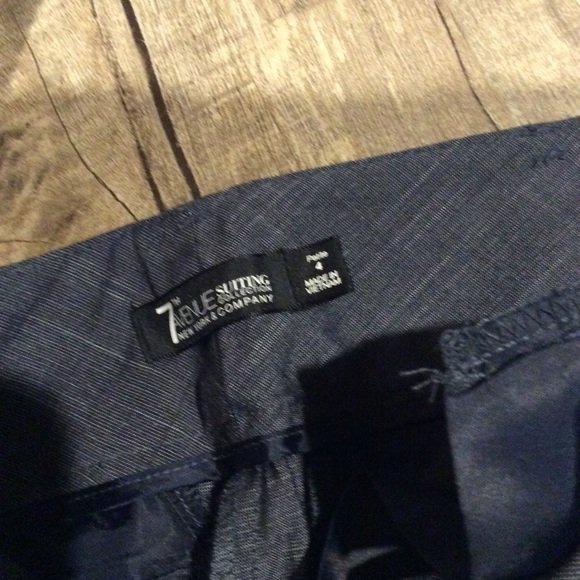 NY&C NWT size 4P bootcut gray pants - Picture 4 of 6